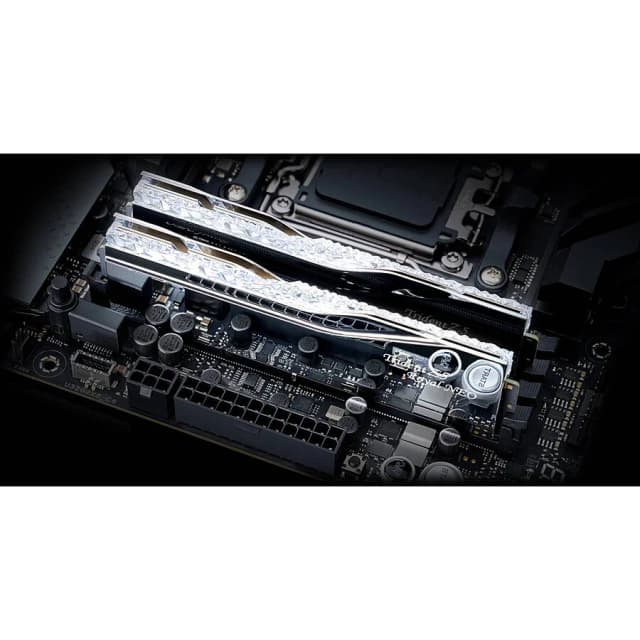 G.Skill Trident Z5 Royal Neo 2x16Go 6400MHz CL32