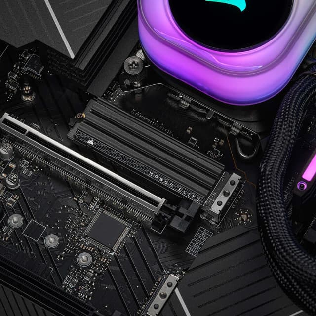 Corsair MP600 Elite with heatsink 4To