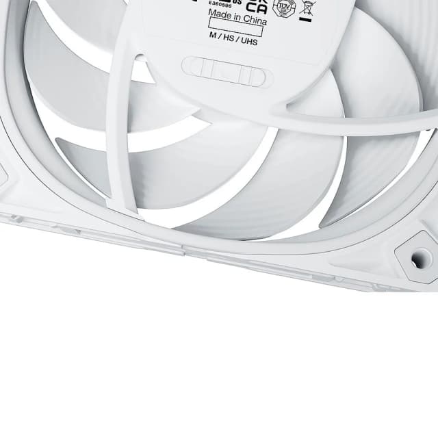 be quiet! Silent Wings PRO 4 140mm White